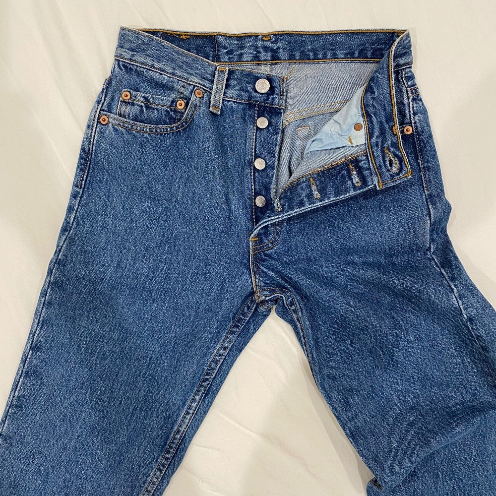 Vintage Levi’s - Straight Leg